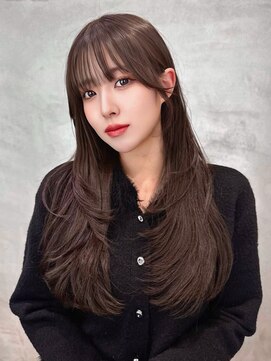 ニトバイアンキシム(nit by ahnkism) 韓国風レイヤーカット顔まわりくびれオルチャン堀江