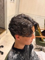 ヘアルーム ルシア(Lucia)&nbsp;フェザー×シャドウ！