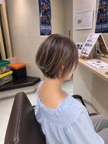 ヘアーサロン ビーネ(Hair salon Bi-ne)&nbsp;透明感たっぷり大人の白髪ぼかしボブ☆