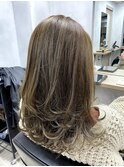 【 三軒茶屋liko】ハイライト オリーブベージュ