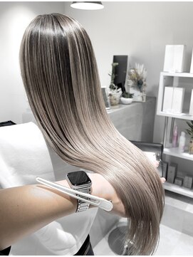 シエラ 心斎橋(CIERA.) CIERA.バレイヤージュ×フローディアトリートメント