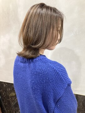 ヨム(YOMU) レイヤーカット