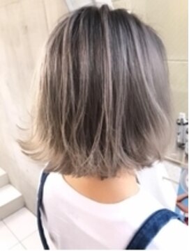 シーエスメイドバイシャチュー 大分駅前店(CS made by SHACHU) CS STYLE