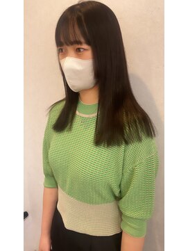 サミット ウル(SUMMIT ulu.) 【ulu hana】 黒髪ぱっつんスタイル