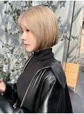 NUDEケアブリーチ ハイトーンボブ切りっぱなしボブ前下がりボブ