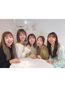 女性スタイリストのみ▼海外研修やコンテスト受賞歴のある実力派スタイリストが褒められスタイルをご提案♪