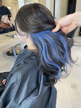 リア 布施店(Lia) インナーカラー/ブルーカラー