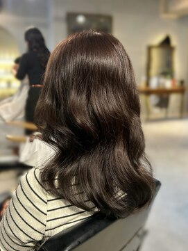 トリア(the tria) 【chika】チョコレートブラウン