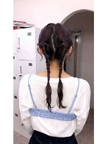 ペロ(pelo)&nbsp;[アレンジ]ツヤ感引き立つシンプルアレンジ