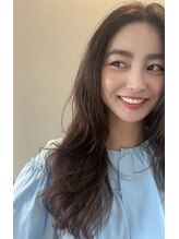 ニナル(Ninal)&nbsp;ベージュブラウン×ゆるふわパーマ