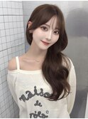 小顔ロングレイヤーカット顔周り春ハッシュカット透明感カラー