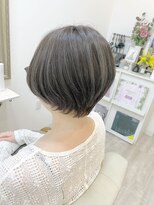 ミミ(MIMI)&nbsp;首元すっきり！夏におすすめのショートスタイル♪