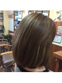 透明感ある外国人カラーヘアー