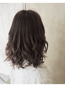 ユニーク(UniQ) 【UniQ 中平 亮】ダークグレージュ×揺らぎボブ