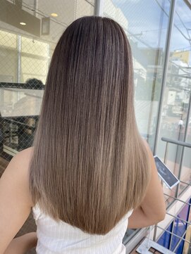 ローレン(Rollen) ☆大人バレイヤージュ☆