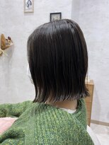 スイ(sui) 切りっぱなしボブ