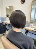 前下がりショートボブ