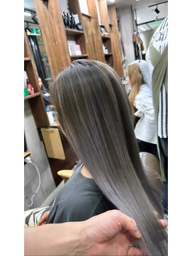 ラフ(LAFF) #ショコラアッシュ#ヘルシースタイル#ふんわりカール