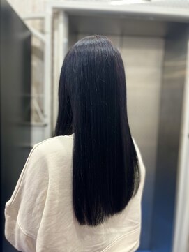 ホワイト 梅田(white) 【COCO】◎ディープバイオレットカラー