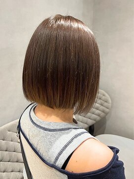 ジルバイジアン(JILL by GIEN) ショート/ボブ/ストレート/シアーブラウン　梶屋