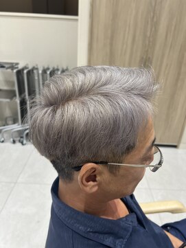 アッドバイケンジ(Add.. by KENJE) 大人のシルバーカラー 【戸塚/戸塚駅】