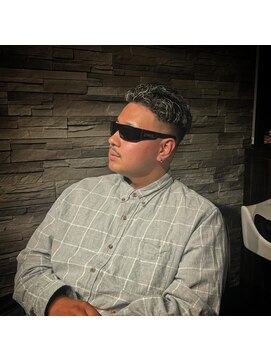 スマイルヘアー 荻窪店(Smile hair) スキンフェード&メッシュカラー&パーマ