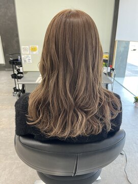 ガルボヘアー 桟橋店(garbo hair) ミルクティーベージュ　ブリーチ無し　明るめ　可愛い
