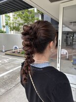 グラス 春吉1号店(glass)&nbsp;ふわふわ編み下ろしポニー