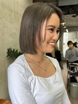 ソルトウォーター(SALT WATER) ベージュ/ハイトーン/グレージュ　恵比寿/代官山