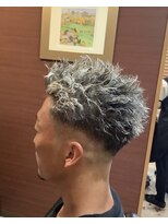 カットスタジオ ビークラブ(Cut studio B_CLUB)&nbsp;スキンフェード&ツイスパ