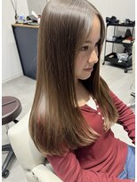 ルピナ(Lupina) 【ツヤ髪ロング】METEOカラーで叶える、艶サラストレートロング