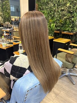 インデペンデンス(independence) ハイトーンベージュ×酸性ストレート