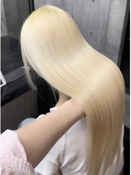 メゾン(Maison) 抜きっぱなしホワイトブロンド @shion_maison