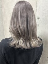 ルノン(LUNON)&nbsp;黒髪クラゲヘアーオリーブグレー小顔ココアベージュ