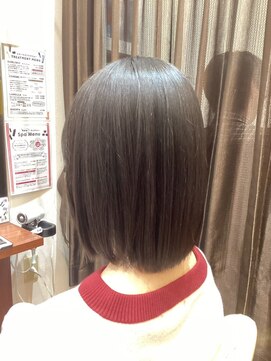 美容室ヒラトヤ 都南店 20代30代40代透明感アッシュブラウンナチュラルストレートロブ