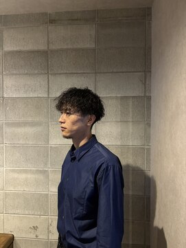 ワンワンオー バーバーショップ コンチネンタル(@110 BARBER SHOP continental) ツイスパ