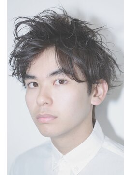 ツリー(Tree. Hair & Spa) アップバングショートスタイル