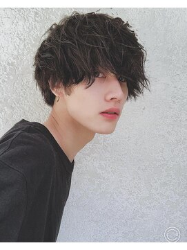 シン(syn) ツイストスパイラルパーマ マッシュ