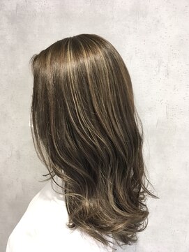 グロウ(GLOW produce by Ange) ベージュライト