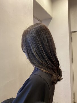 ルクール(Le Coeur) ハイライトを活かしたカラー/眞部凪沙