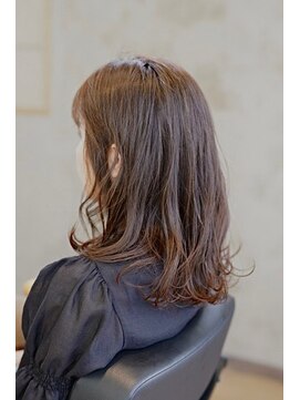 ポルム パプリカ(polum paprika) 無造作ウェーブセット黒髪暗髪ナチュラル大人耳掛け