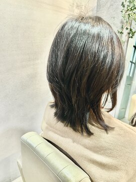 フルーヴ(Fleuve) 小顔見せ顔周り×大人レイヤー♪