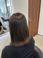 クオン 伊勢崎(QUON.) オリーブグレージュ