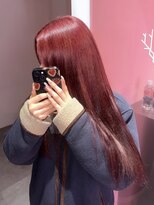 ダズリングディア(Dazzling Deer)&nbsp;赤／ハイトーン／ロング／暗めカラー／ストレート