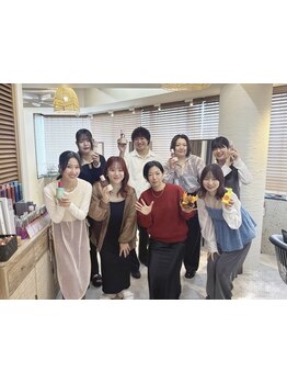 共感力の高い女性スタッフが、あなたの悩みに寄り添います♪女性ならではの細やかな気遣いが人気の秘訣◎