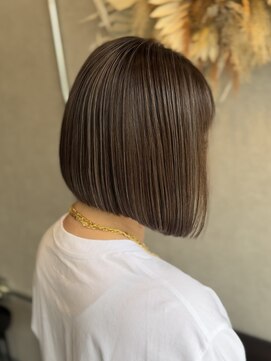 サーパス(Surpass) ハイライトボブ【Surpass 立川】