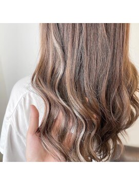 レヴェリー(REVERIE) プルエクステ