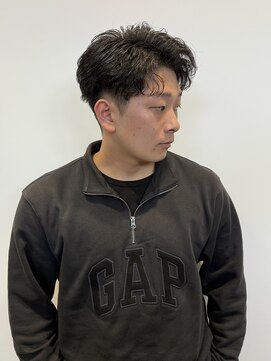 ウシワカマルガーデン(ushiwakamaru Garden) 短髪ニュアンスパーマ