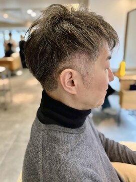 フリップビーアヴェダ(FLIP B AVEDA) 本八幡×メンズ×大人男性×白髪ぼかし