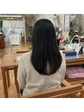 ジジ(JiJi) 髪質改善/縮毛矯正/酸性ストレート/ヘッドスパ/白髪染め